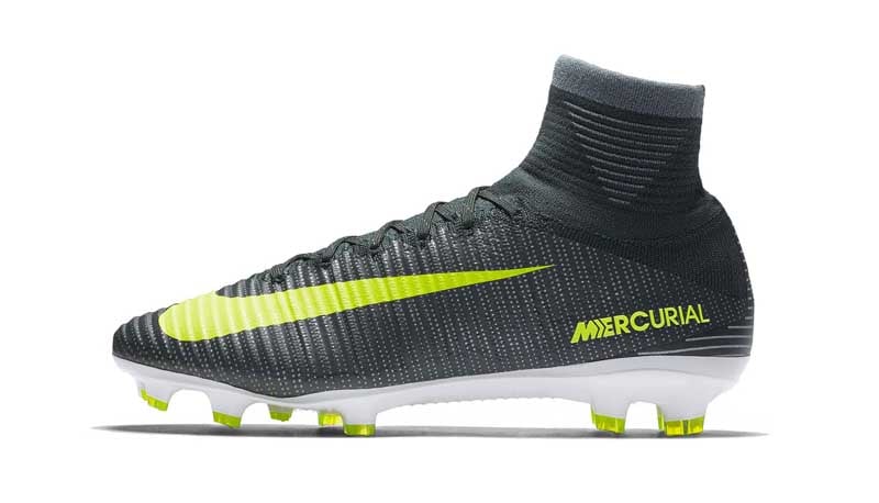 Giày đá bóng Nike Mercurial CR7